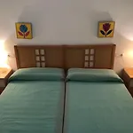 公寓 拉里维埃拉公寓 *
